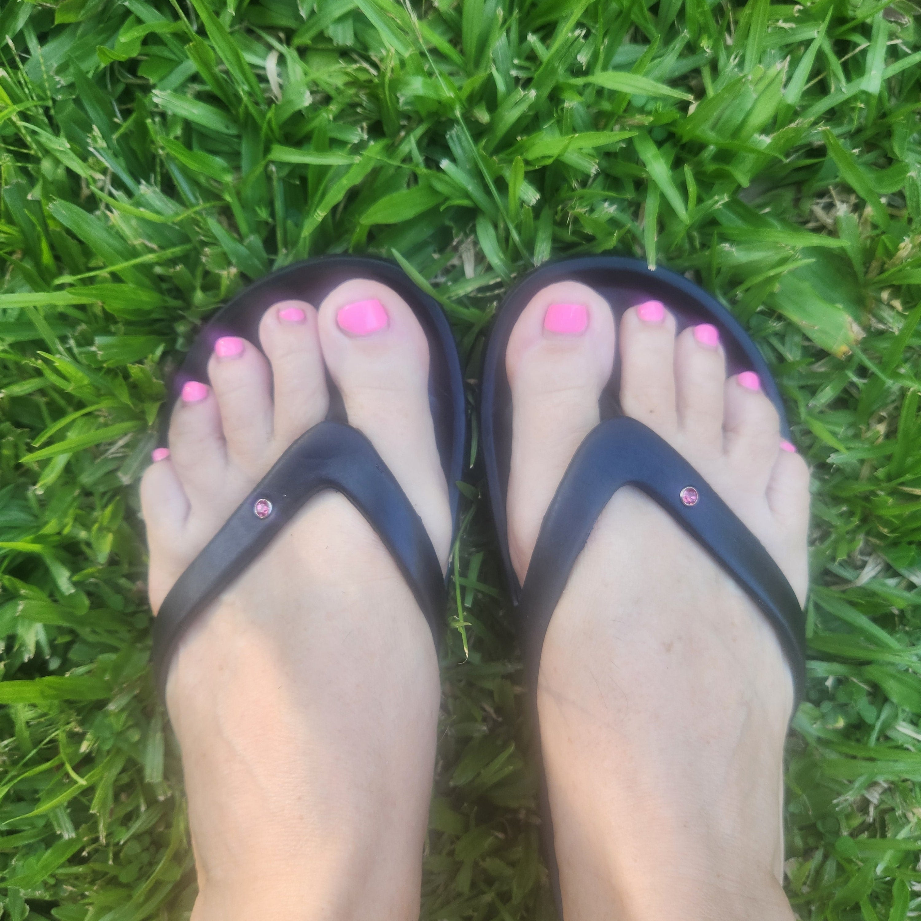 Black Slappas with Pink Crystals 