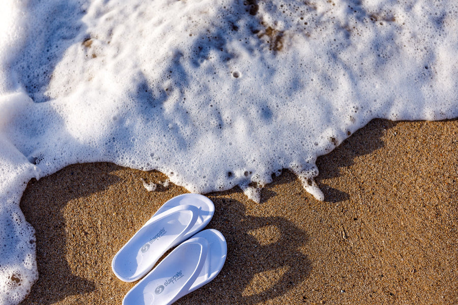 Slappas Arch Support Thongs - White